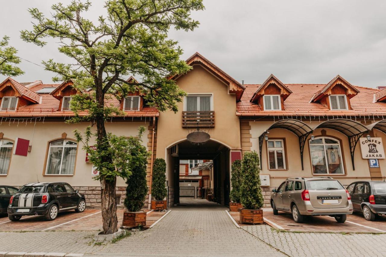 Pava City Odorheiu Secuiesc Exterior foto