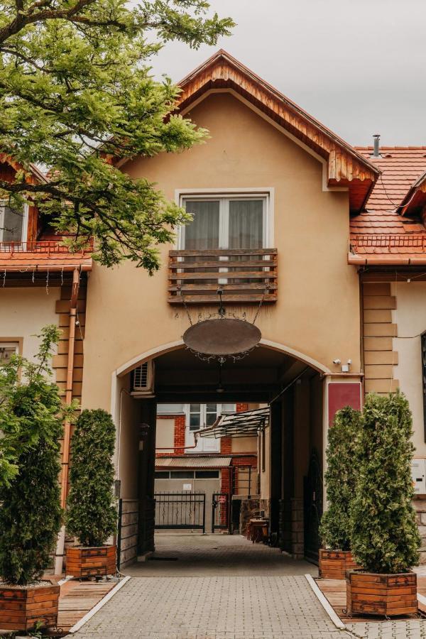 Pava City Odorheiu Secuiesc Exterior foto